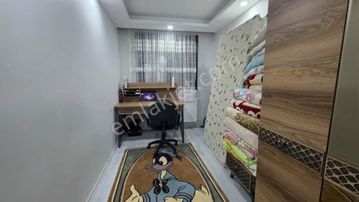 Gülyakada Bahçeli Müstakil Ev 2 Ayrı Daire (2+1 Ve3+1)