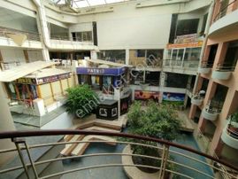 Kemer Plaza İçinde Kiracılı 74 M² Satılık Dükkan