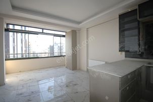 Retro’dan Akdeniz Mah’de Site İçi Sosyal Alanlı Fırsat 2+1