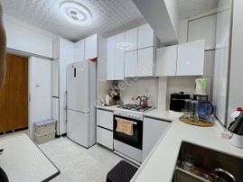 İki Caddenin Kesiştiği Muhteşem Konum Ve Manzaralı Fuul Yapılı..