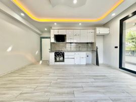 ꧁ay Emlaktan꧂akçay Kordonda Denize 50 M Öncephe Arakat Kazdağları Eteklerinde Satılık 2+1 Lüx Daire