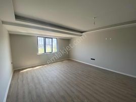 E.g.a Gayrimenkul Cumhuriyet Mah. 3+1 Sıfır Site Dairesi !!!