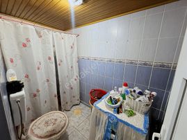 Adapazarı Tepekum Mahallesinde Müstakil Satılık Ev