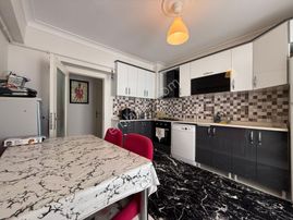 (1110) Keçiören Bağlum Caddede 3+1 Orta Kat Asansörlü Fırsat Dairesi