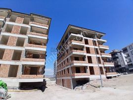 Güvenay - Çorum Ulukavak Mah. Özgürevler Mevkii Satılık 3+1 Lüks Daire