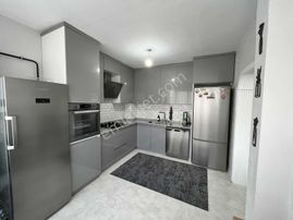 Yön Group'tan Satılık Bahçeli Müstakil Ev