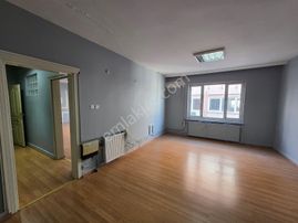 Zenith Real Estate Eski Kuyumcular Mh.kiralık Geniş Ofis