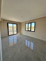 🏡 Akgedik Mahallesi Toki Evleri 🏡 ✅2+1 80 M2 4 Katlının Zemin Katı ❇️ Kapalı Mutfak Site İçi