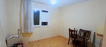 Mühendist'e Yurtoğlu Mah. Doğal Gazlı 85m2 Arakat Daire Kiralık.