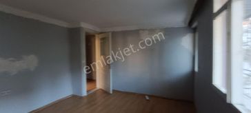 Gediz İnönü Mh. 3+1 115 M2 İzban Semt Garajı Yakını Temiz Daire