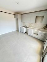 Miryadan Havuzlu Site İçi K.otaparklı Havuzlu 3+1 Daire