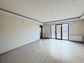 Rw Land Gayrimenkul Den Demirci De Cadde Üzeri Siteiçi 3+1 Daire