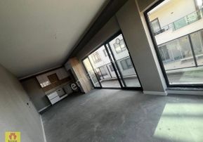 Çankaya Kırkkonaklar Da Sıfır Bina Da Manzaralı, Önü Açık Lüks Yapılı 2+1 Satılık Daire