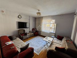 Sultanbeyli Ahmetyesevi Mahallesi Satlık 2 Katlı Mustakil Ev...