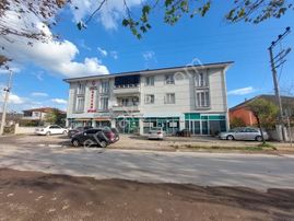 Turyaptan Söğütlüde Merkezi Konumda Satılık 2+1 Geniş Daire