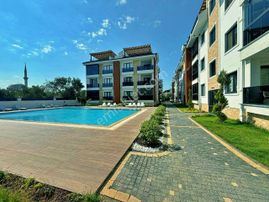 Uytundan Akçay-güre Arasında Havuzlu Lüks Sitede 2+1 Son Daire