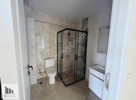 Başiskele Fatih Mah. ( Tinaztepe De ) 3+1 - Arakat 141 M2 Daire