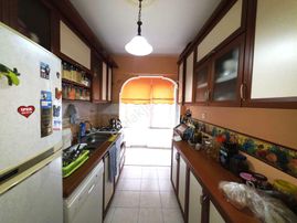 Akçay'da Tek Yetkili Aygülden Denize Çok Yakın Ara Kat Ön Cephe Eşyalı Ayrı Mutfak 2+1 Satılık Daire