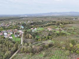 Emlak Evim - İkramiyede 4068 M2 Yarısı İmarlı Arsa