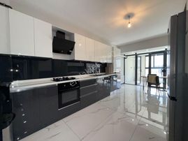 Ufuk Kılıç Emlak'tan Lüx Sitede Kapalı Garajlı Sıfır 4+1 Ultra Lüks Eşyalı 12. Daire