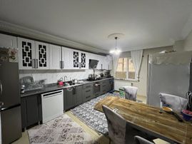 Alipaşa Mahallesinde Site İçi Satılık Geniş 4+1 Daire