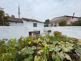 Satılık Avlulu Köy Evimiz