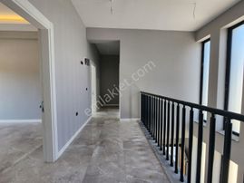 Başiskele Damlar'da Site İçi Lüks Villa