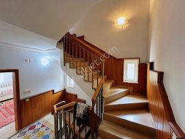 Coldwell Banker Safir'dn Cankoç Sitesinde Satılık Tripleks Villa