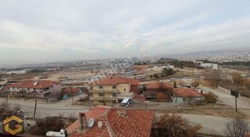 Şehrin Karşıyakasında Muhteşem Manzaralı 3+1 Daire