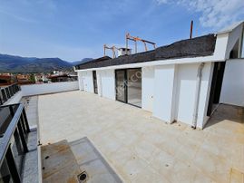 Venüs'den,fener'de Muhteşem Konumda Denize 50m 4+1 Lüks Villa