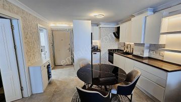 Arel'den Güvenevler Yeşilyurt Mobilyalı Emsalsiz Sıfır 2 Kat 1+1