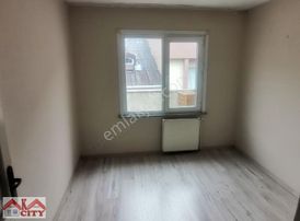 Avcılar'da 2+1 90m2 25000tl