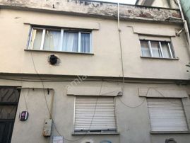 Satılık Ev 152 Evlerde Satılık İki Ev Bodrum Üstü