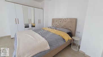 Bodrum Satılık Konacık Havuzlu Sitede Eşyalı 2+1 Üst Kat Daire