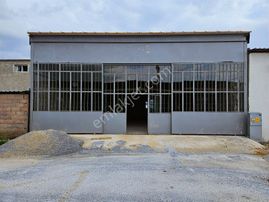 Yüksek Tavanlı, Geniş Cepheli Sanayi Dükkanı Kiralık