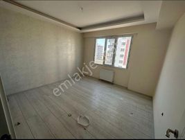 Four Land Gayrimenkul Farkıyla Satılık 2+1 Lüx Daire