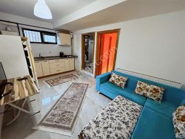 Zeytinköy'de Satılık 1+1 Eşyalı Apart