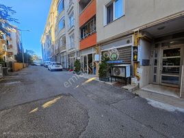 100. Yıl Mah. Merkezi Konumda, Ulaşımı Kolay 70 M² İş Yeri