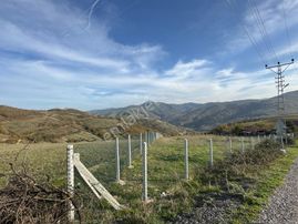 Evim-nur'dan Aşağıavdan Mh. 4 Dönüm Yola Cephe Manzaralı Tarla.