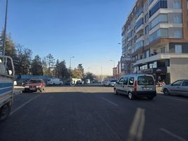 Niğde Bor Stadyum Civarı Satılık İş Yeri