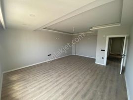 E.g.a Gayrimenkul Cumhuriyet Mah. 3+1 Sıfır Site Dairesi !!!