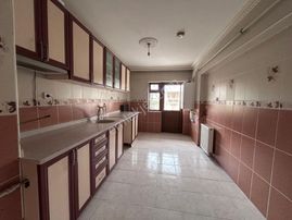 Güneşevler Çarşamba Pazarı Merkezi Lokasyonunda 3+1 Ara Kat