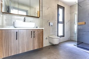 Turyap Urla İskele | Kuşçularda Akıllı, Havuzlu Müstakil Villa