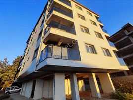 Kemalöz Mh Değirmendere Caddesi Civarı Sıfır 2+1 Daire