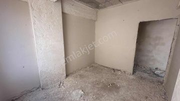 Kökce'den Temel Eğitim De Satılık 2+1 Daire