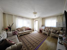 Başak'ta 3 Cephesi Güney Cephe 3 Balkonlu 3+1 Katta Satılık Daire !!