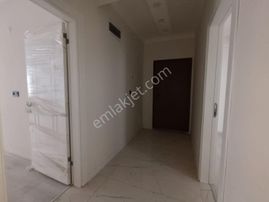 Sancak Emlaktan Gomec Mithatpaşada Lux 1+1 Daire...