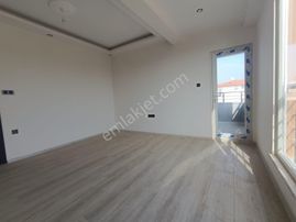 Sancak Emlaktan Gömeçte Kapali Mutfak On Cephe Ferah 2+1daire