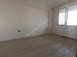 Sancak Emlaktan Kemalpaşada 1+1 Sifir Daire