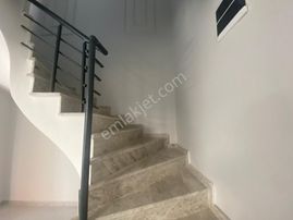 Sancak Emlaktan Ayvalık Altınova Mah.satılık Villa